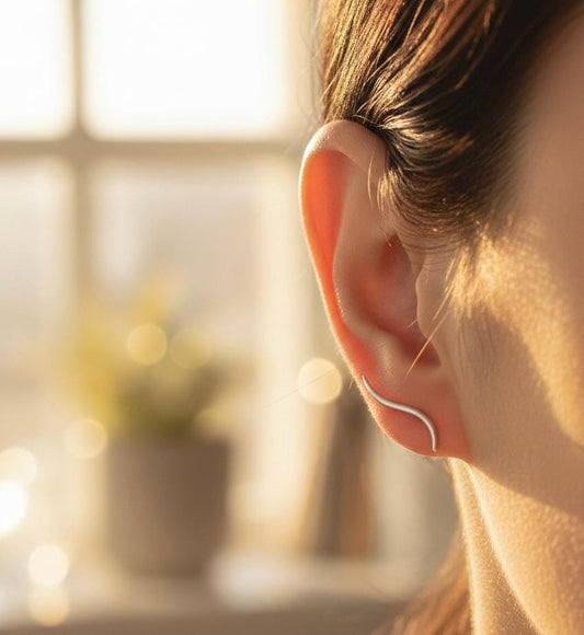 Minimalist Hypoallergenic Flow Earrings