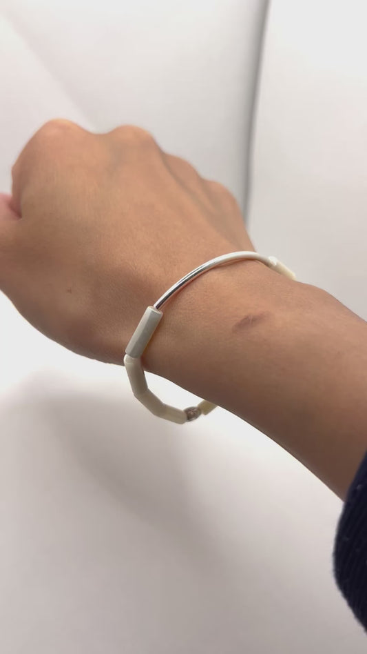 Australia Mother of Pearl Sterling Silver Stretch Bracelet | Ethereal Ocean Jewelry 18cm